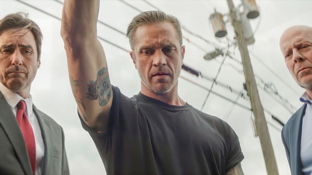 Luke Wilson, Devon Sawa y Bruce Willis en "Conspiración en Hollywood"