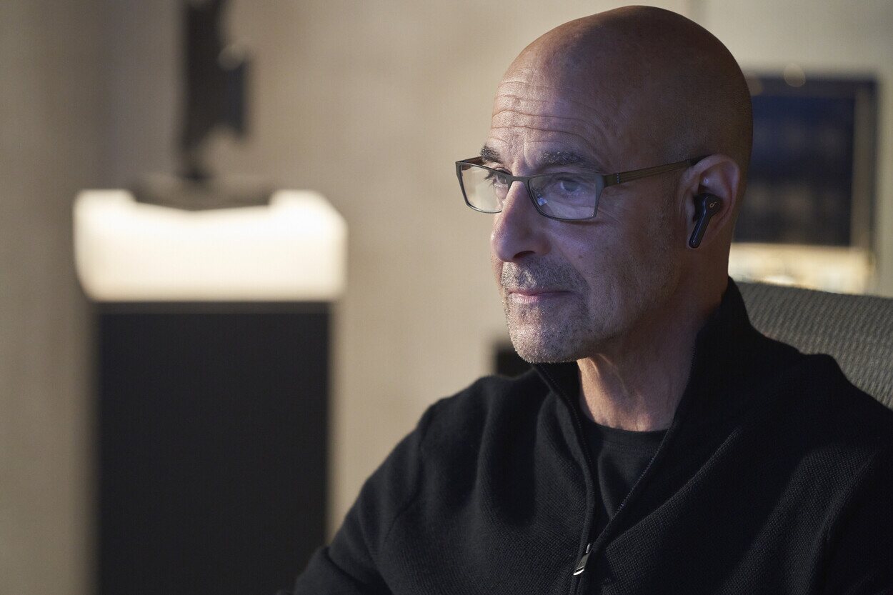 Stanley Tucci en el 1x01 de 'Citadel'