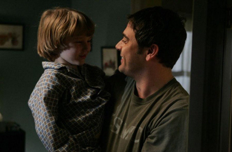 Escena del piloto de 'Sobrenatural' de la cadena The CW