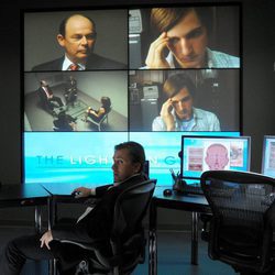 Tim Roth en Miénteme la serie de la Fox