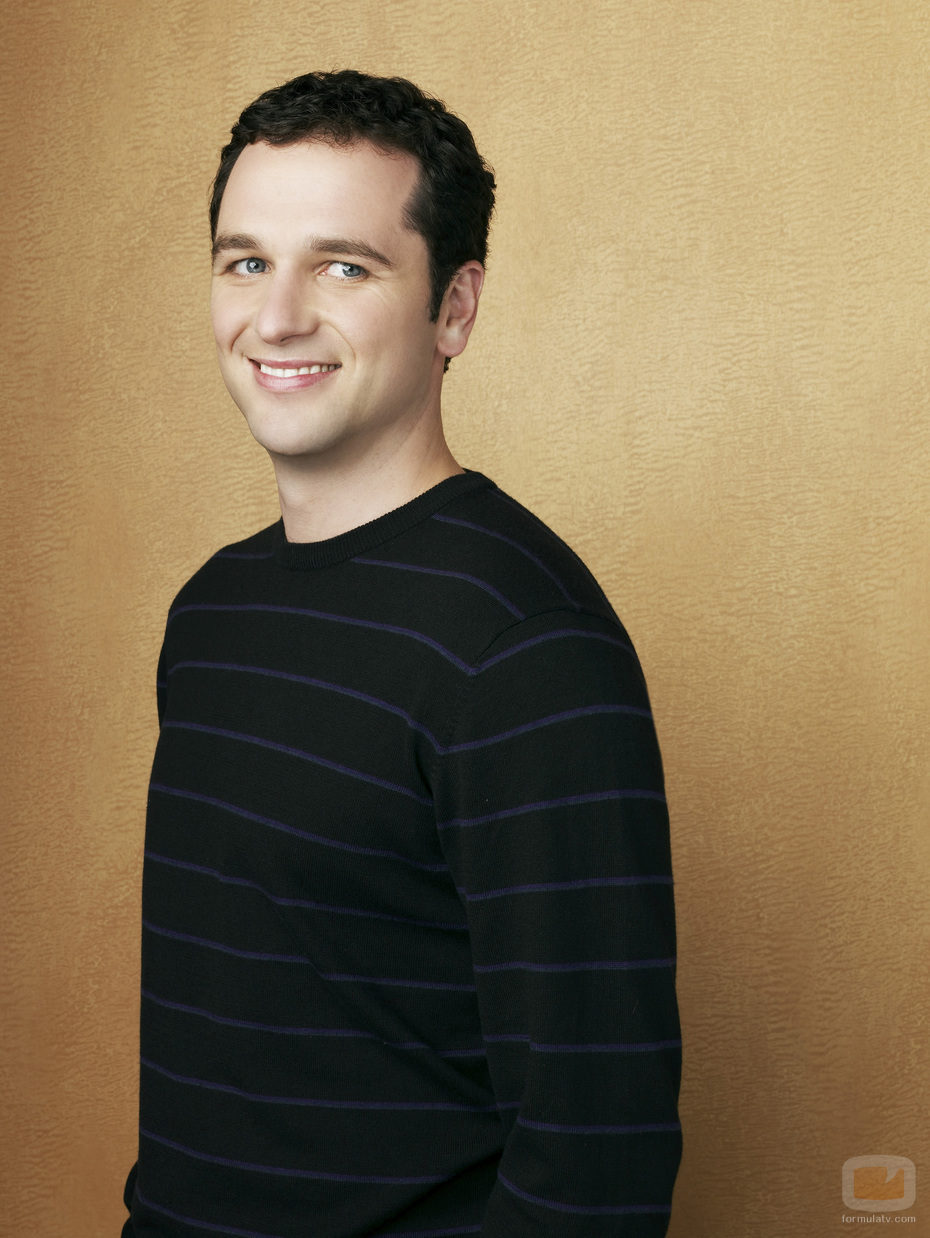 Matthew Rhys es Kevin Walker
