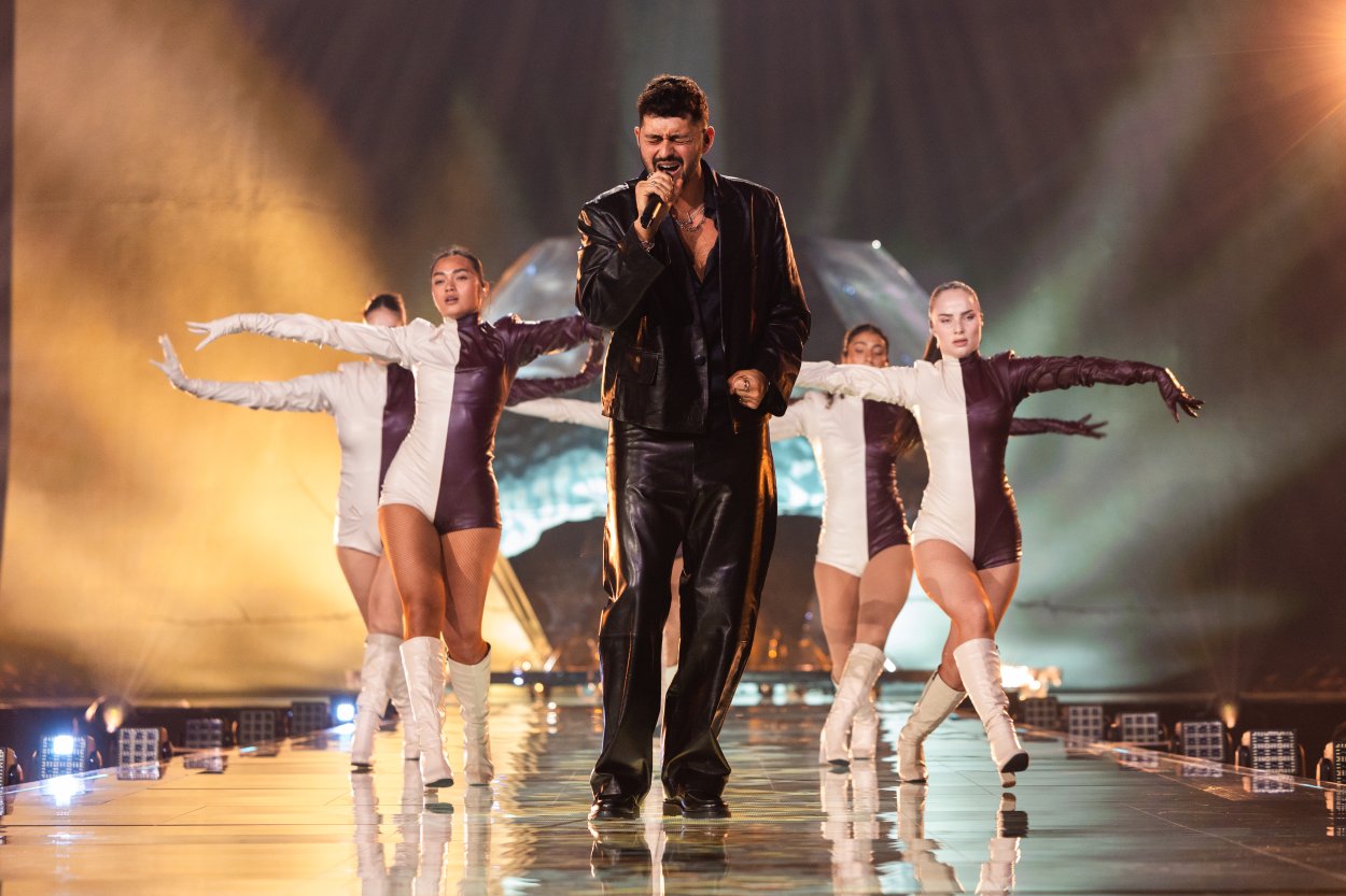 Noam Bettan durante los primeros ensayos en su participación en el Festival de Eurovisión 2026 en Israel