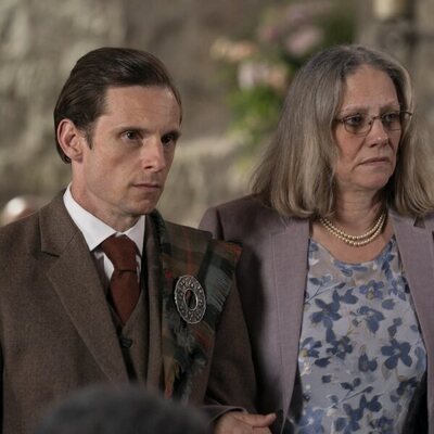 Jamie Bell y Neve McIntosh en 1x02 titulado 'Episodio #1.2' de 'Half Man'