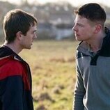 Stuart Campbell y Mitchell Robertson en Capítulo 3 titulado 'Episode #1.3' de 'Half Man'