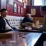 Stuart Campbell y Mitchell Robertson en 'Episode #1.3' de 'Half Man'