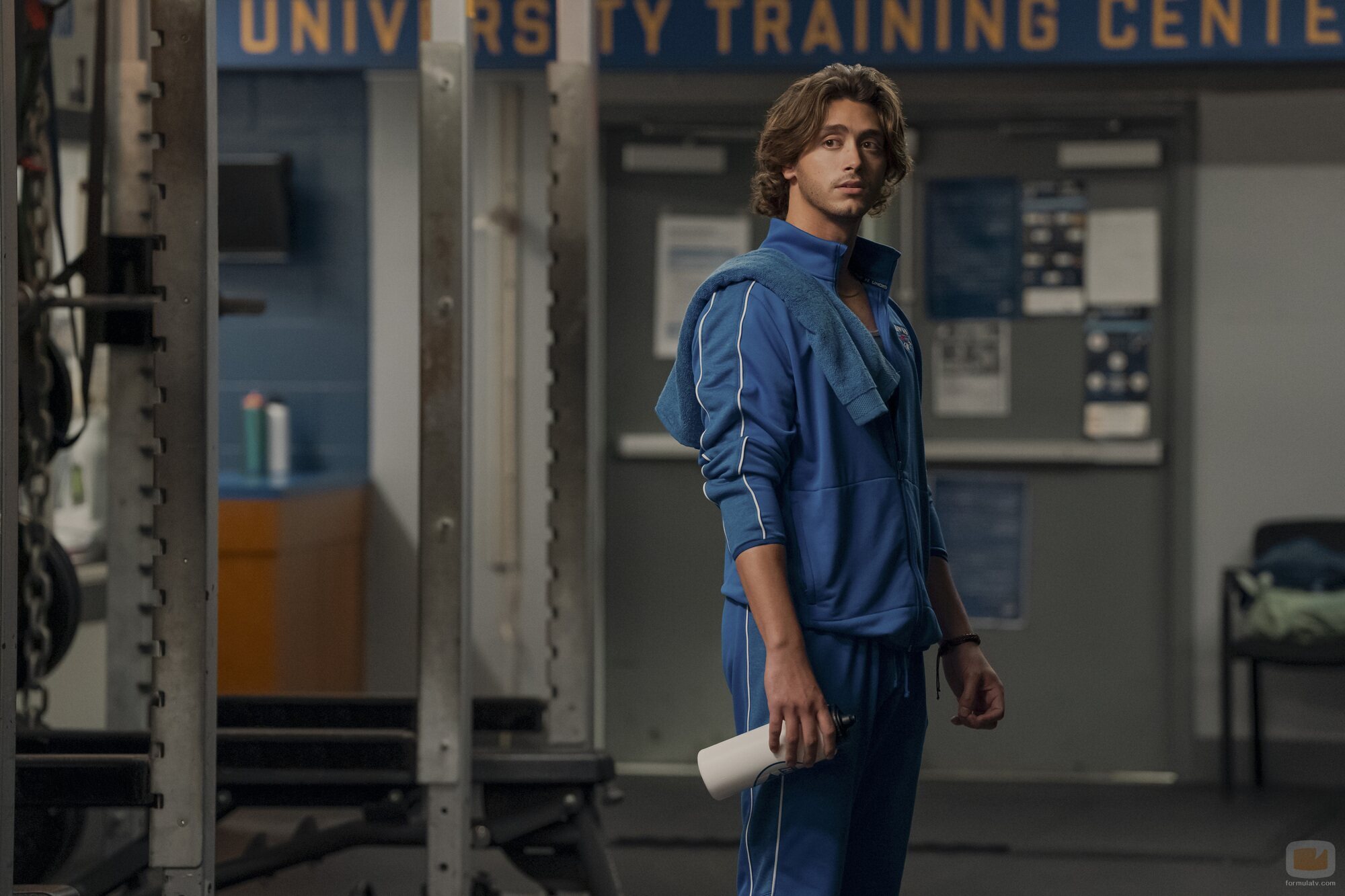 Antonio Cipriano en Capítulo 2 titulado 'La práctica' de 'Off Campus'