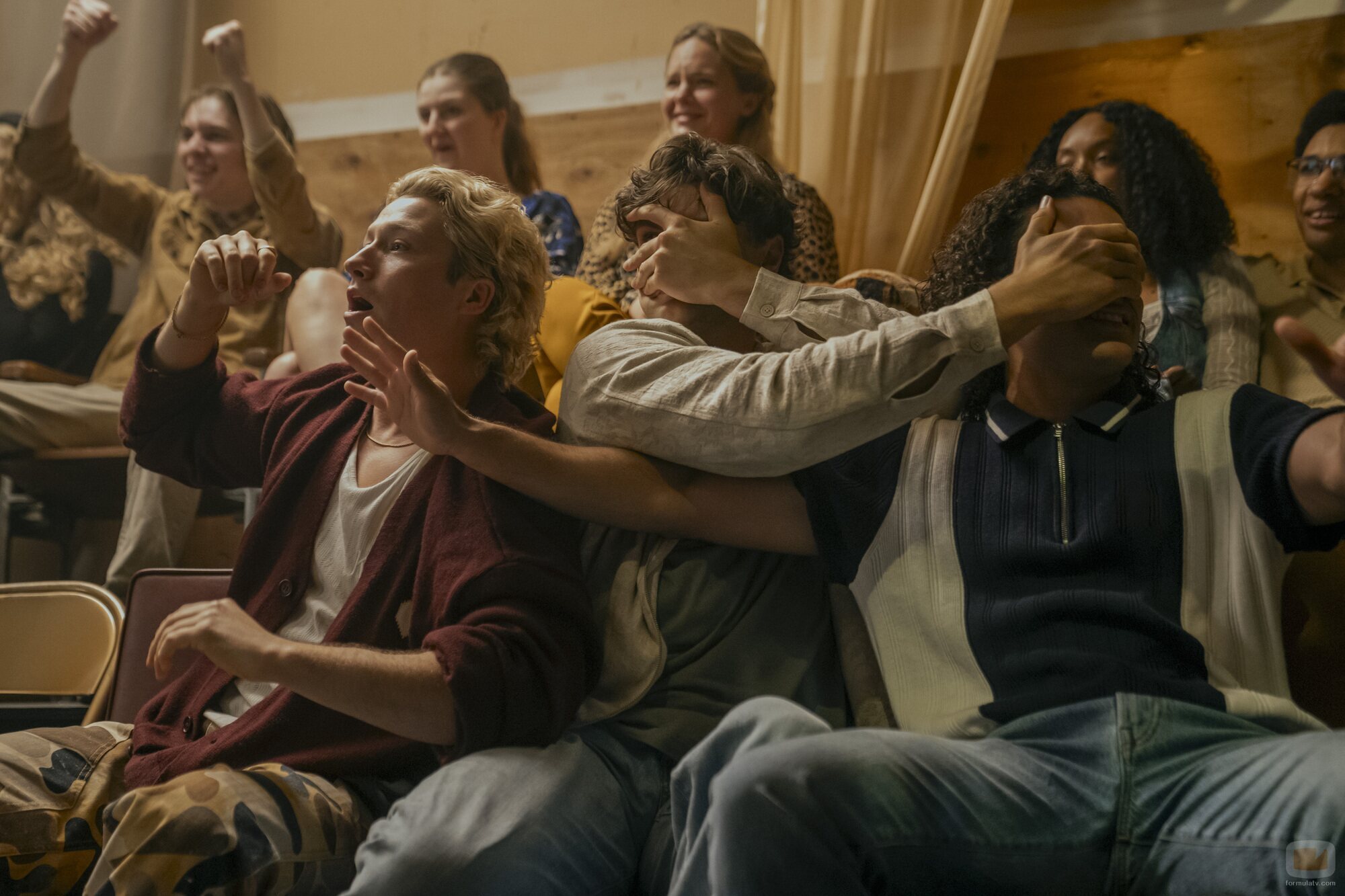 Temporada 1 y el capítulo 04 de 'Off Campus'