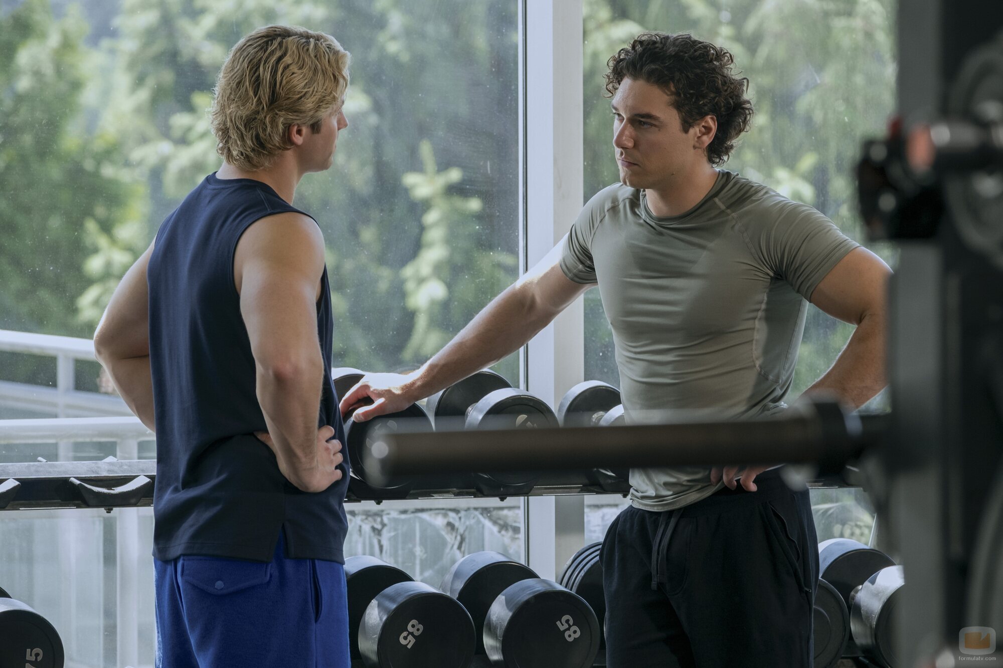 Escena de Stephen Kalyn en 1x04 'The Breakup' de 'Off Campus'