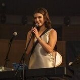 Ella Bright en 1x08 titulado 'Cambio de línea' de 'Off Campus'