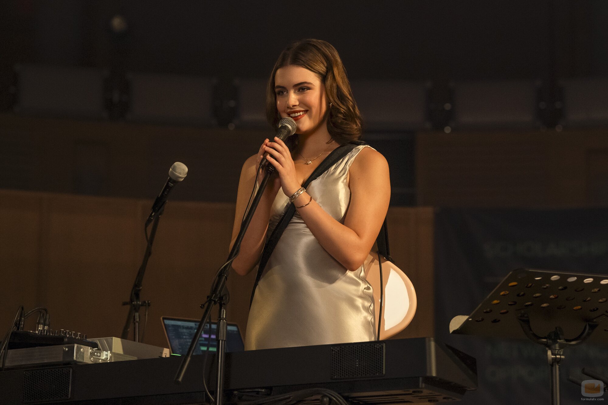 Ella Bright en 1x08 titulado 'Cambio de línea' de 'Off Campus'