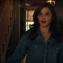 Escena de Rachel Weisz en 1x01 'Siempre hemos vivido en el castillo' de 'Vladimir'