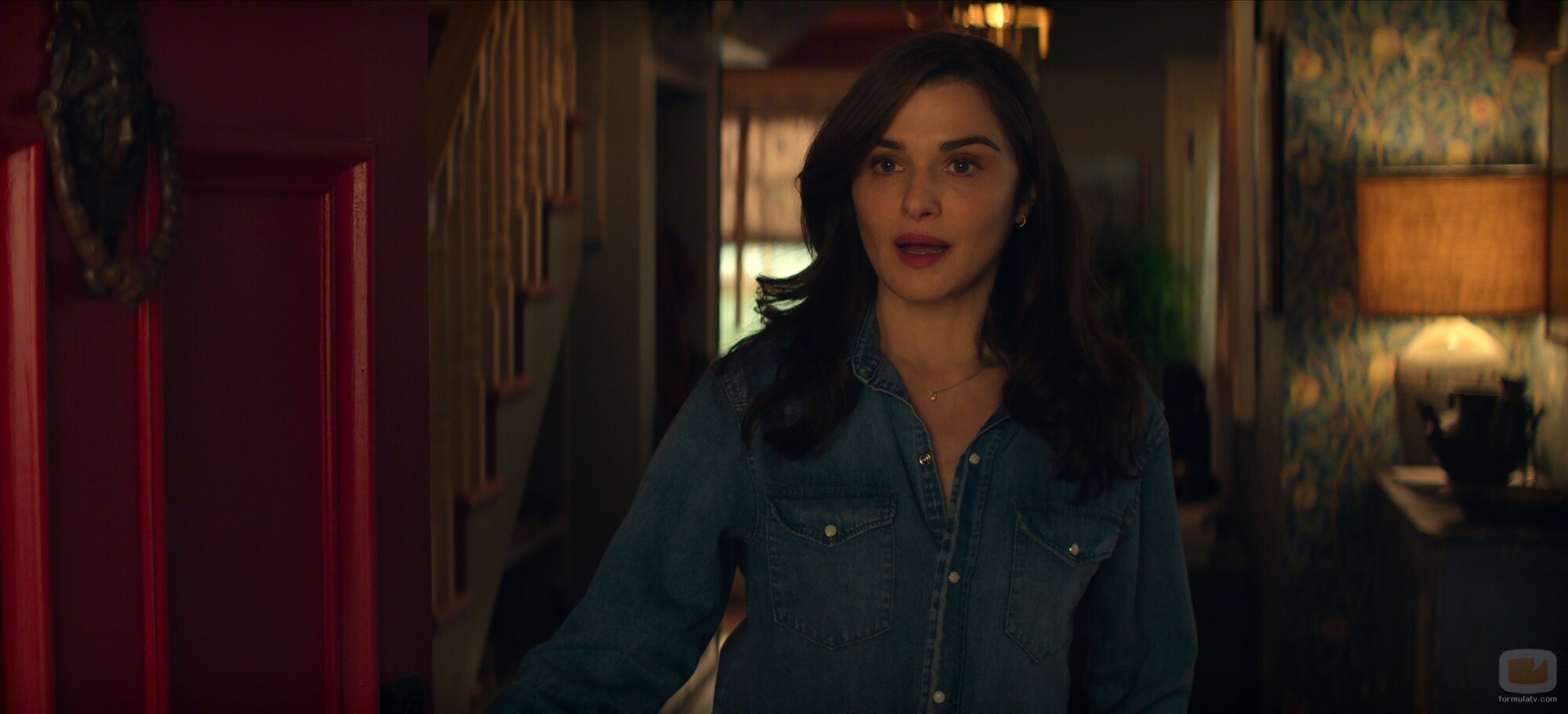Escena de Rachel Weisz en 1x01 'Siempre hemos vivido en el castillo' de 'Vladimir'