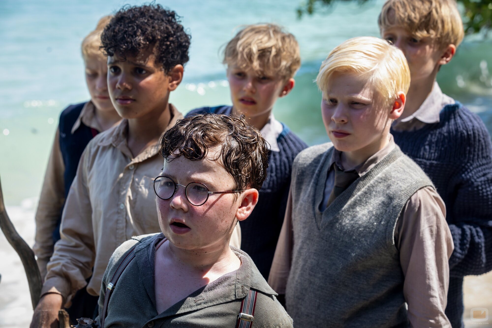 Winston Sawyers y David McKenna en Capítulo 1 titulado 'Piggy' de 'El señor de las moscas'