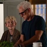 Ellen Robertson y John Slattery en 1x03 titulado 'Enormes cambios en el último minuto' de 'Vladimir'