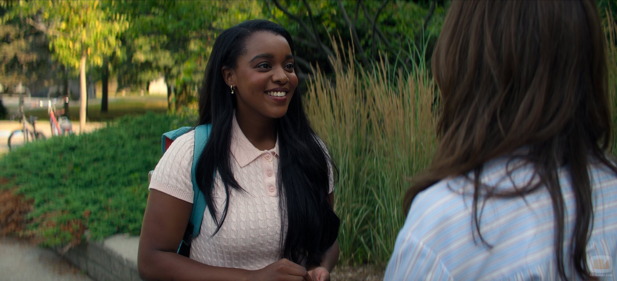 Mallori Johnson en 1x03 'Enormes cambios en el último minuto' de 'Vladimir'