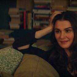 Rachel Weisz en el 1x04 de 'Vladimir'