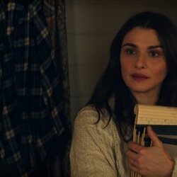 Rachel Weisz en 1x08 titulado 'Contra la interpretación' de 'Vladimir'