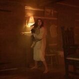 Vistazo a Rachel Weisz en 1x08 'Contra la interpretación' de 'Vladimir'