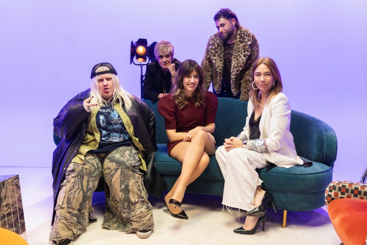 Soy una pringada, Chelo García-Cortés, Adrián Moterrubio y Silvia Taulés en el primer 'Lo que pasó, pasó'