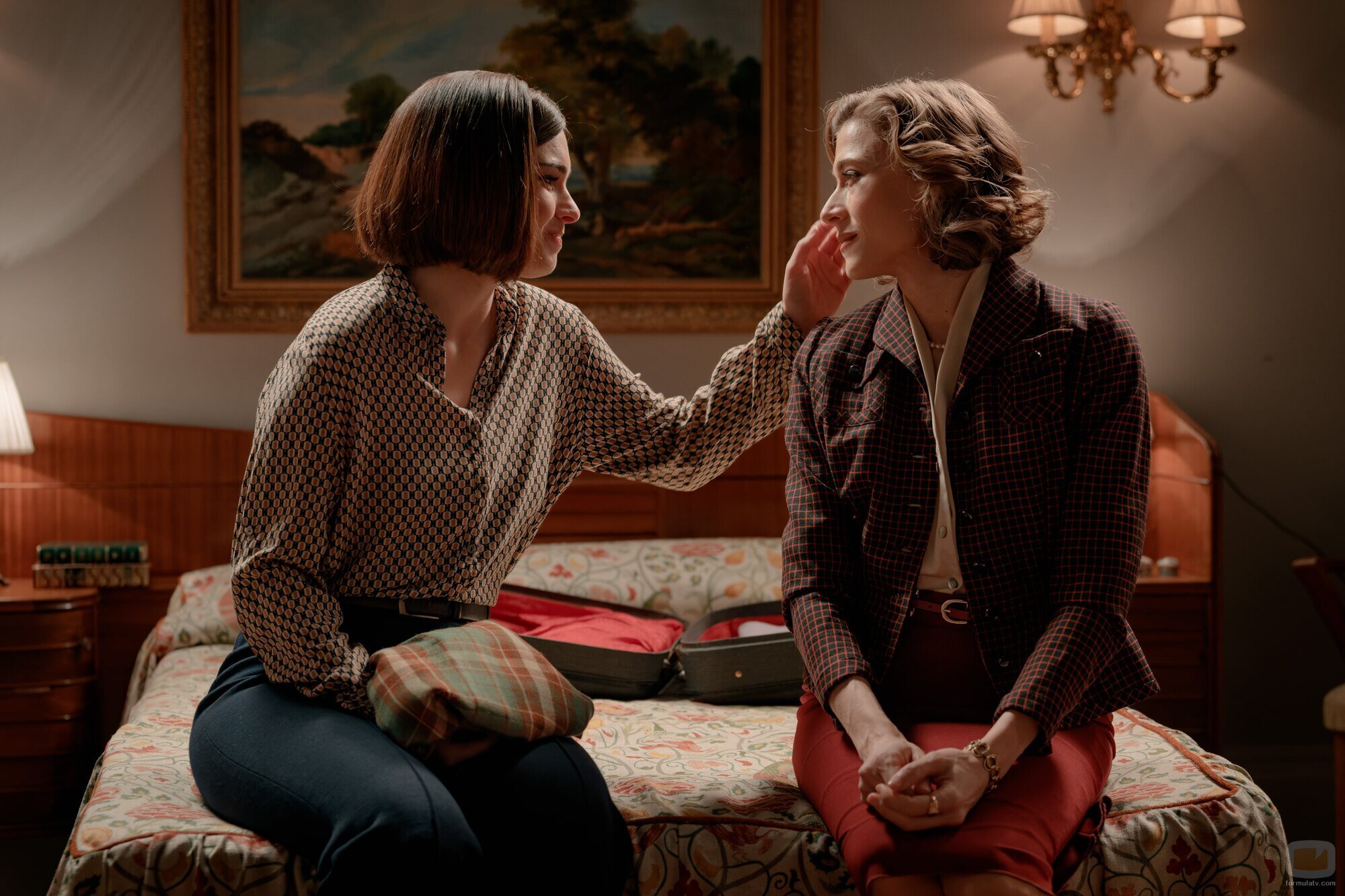 Alba Brunet y Marta Belmonte en el 3x89 de 'Sueños de libertad'