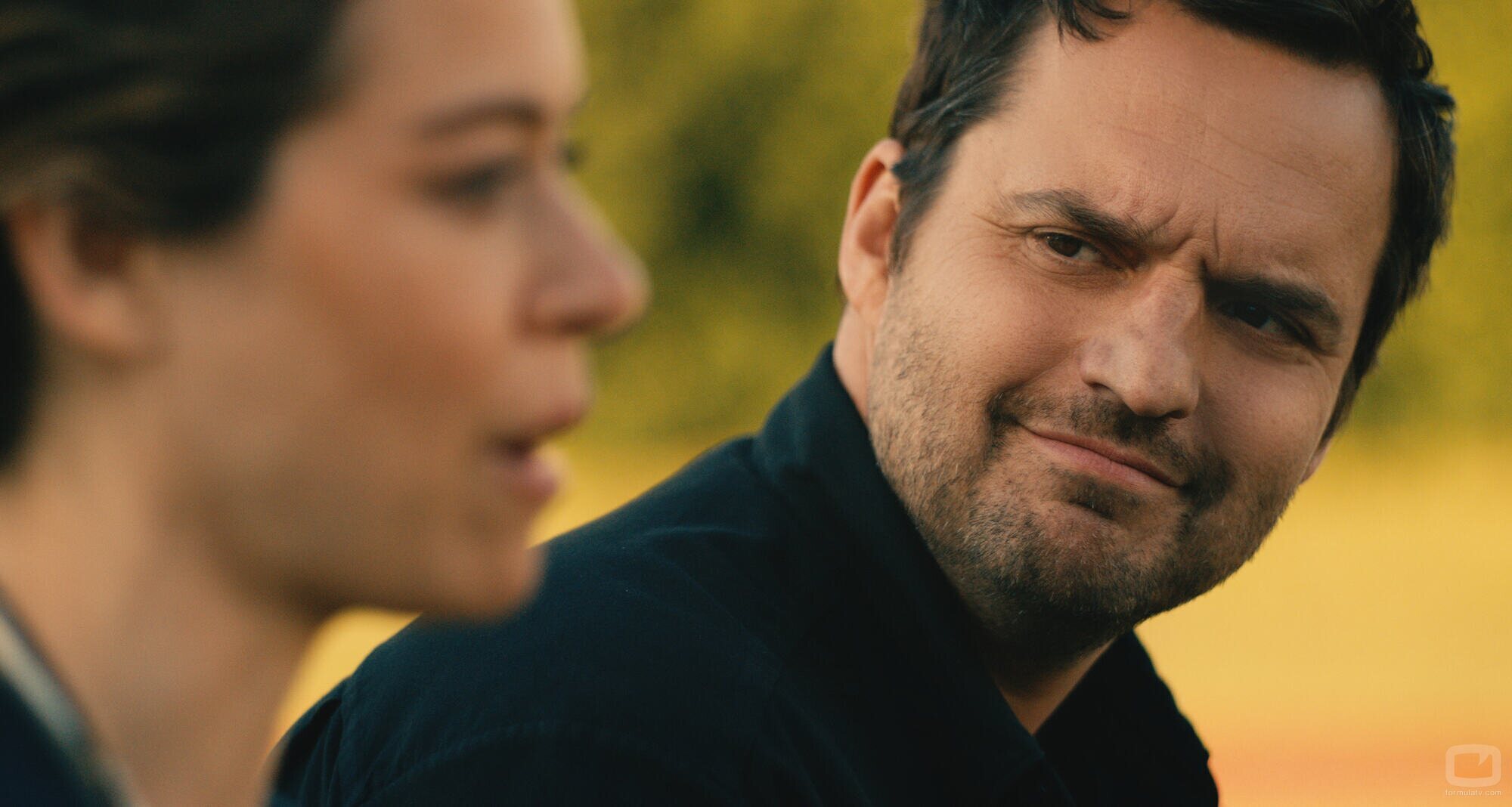 Jake Johnson en Capítulo 3 titulado 'El eurotúnel' de 'Satisfacción garantizada'