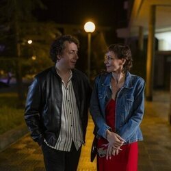 Vito Sanz y Lorena Iglesias en 'Episodio #1.2' de 'Millennial Mal'