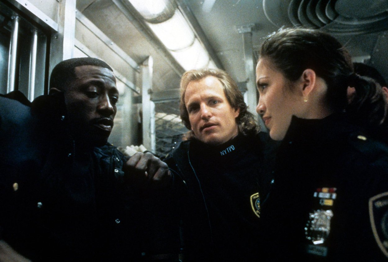 Wesley Snipes, Woody Harrelson y Jennifer Lopez en "Asalto al tren del dinero"