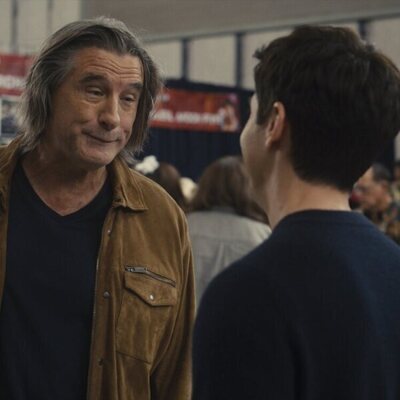 William Baldwin en el 5x02 de 'Hacks'