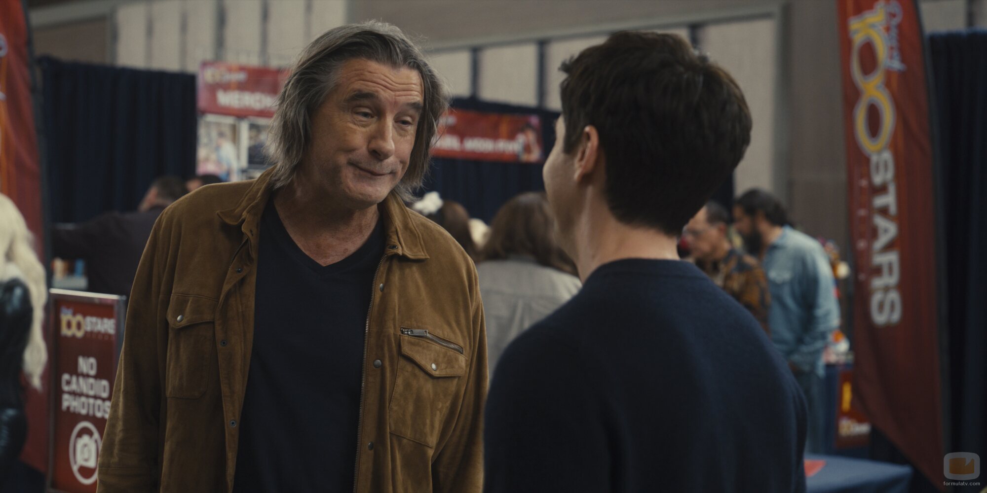 William Baldwin en el 5x02 de 'Hacks'