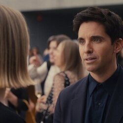 Paul W. Downs en '¿Quién Hace La Cena?' de 'Hacks'