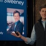 Alex Moffat en 5x06 titulado 'Quikscribbl' de 'Hacks'