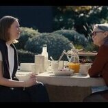 Hannah Einbinder y Cherry Jones en 'Montecito' de 'Hacks'