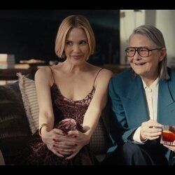 Cherry Jones y Leslie Bibb en Capítulo 7 titulado 'Montecito' de 'Hacks'