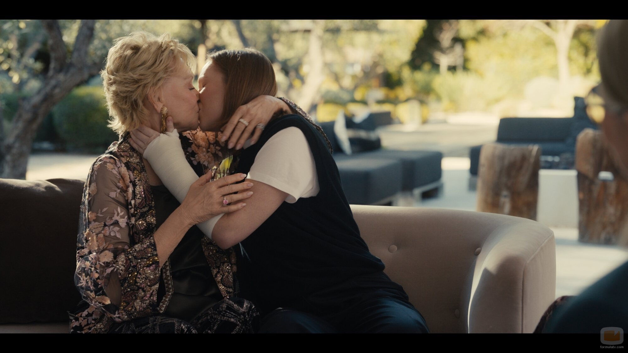 Jean Smart y Hannah Einbinder en 'Montecito' de 'Hacks'