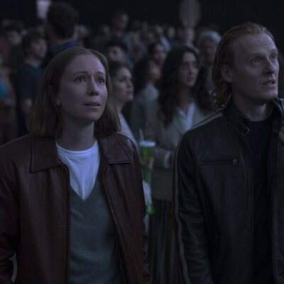 Hannah Einbinder en el 5x08 de 'Hacks'