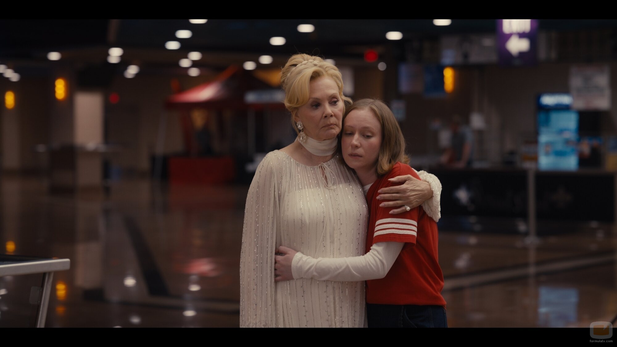 Hannah Einbinder y Jean Smart en el 5x09 de 'Hacks'