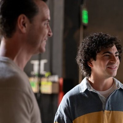 Tony Macht en 3x05 'Valerie enciende una vela' de 'The Comeback'
