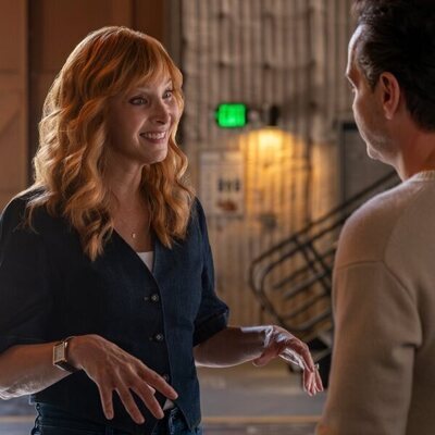 Lisa Kudrow en 3x05 'Valerie enciende una vela' de 'The Comeback'