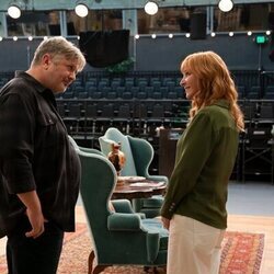 Lance Barber y Lisa Kudrow en el 3x05 de 'The Comeback'