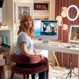 Lisa Kudrow en 'Valerie está sola en casa' de 'The Comeback'