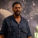 Momento de Colman Domingo en la temporada 2 y el capítulo 01 de 'Las cuatro estaciones'
