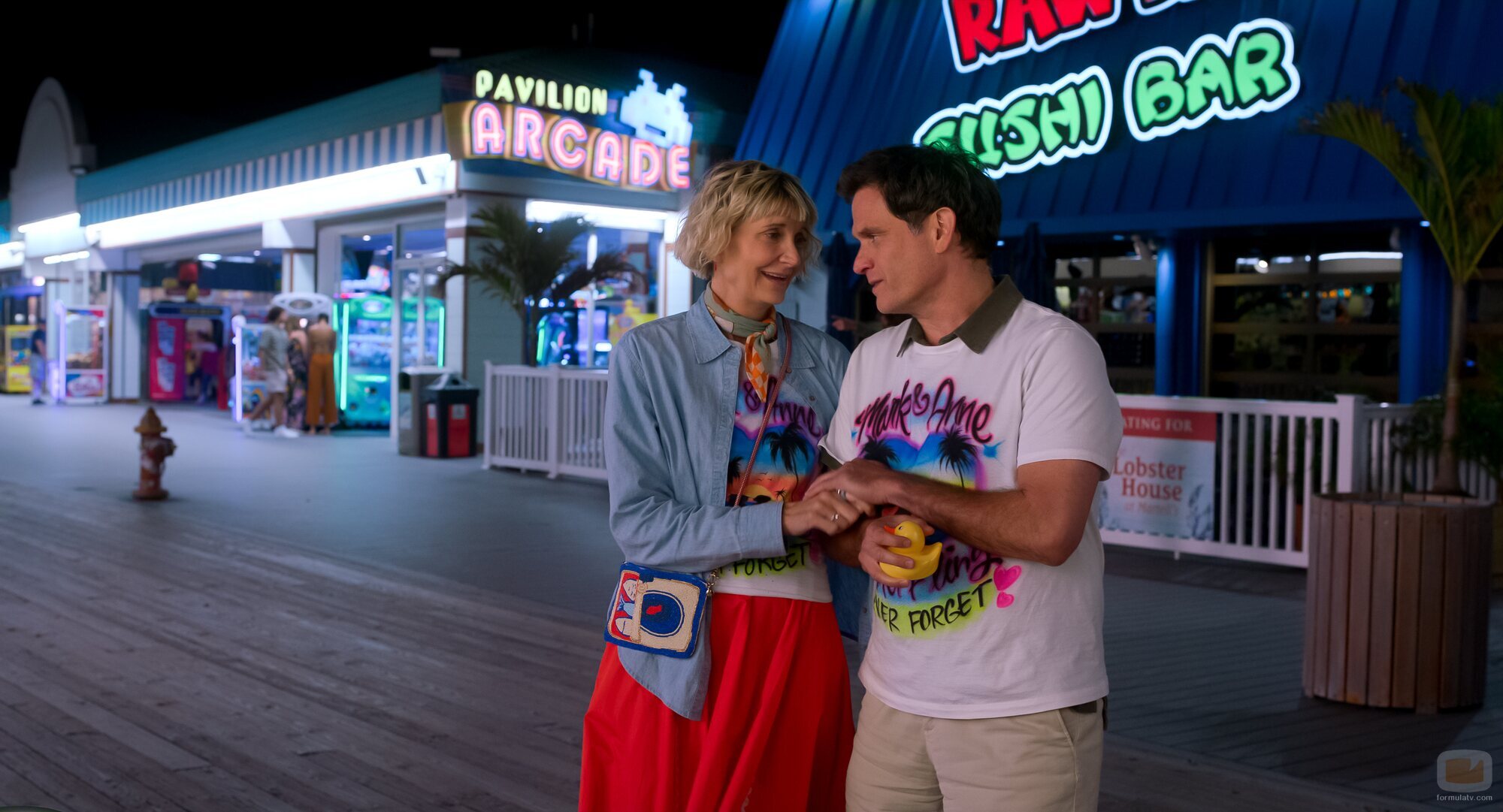Kerri Kenney y Steven Pasquale en 'En el paseo marítimo' de 'The Four Seasons'