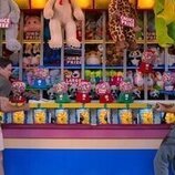 Will Forte y Steven Pasquale en Capítulo 4 titulado 'En el paseo marítimo' de 'Las cuatro estaciones'