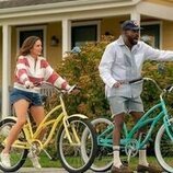 Colman Domingo y Tina Fey en 2x04 'En el paseo marítimo' de 'Las cuatro estaciones'