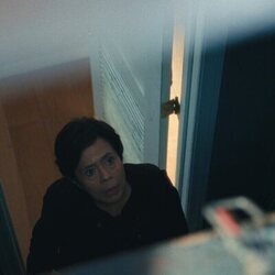 Dolly de Leon en 'El eurotúnel' de 'Satisfacción garantizada'