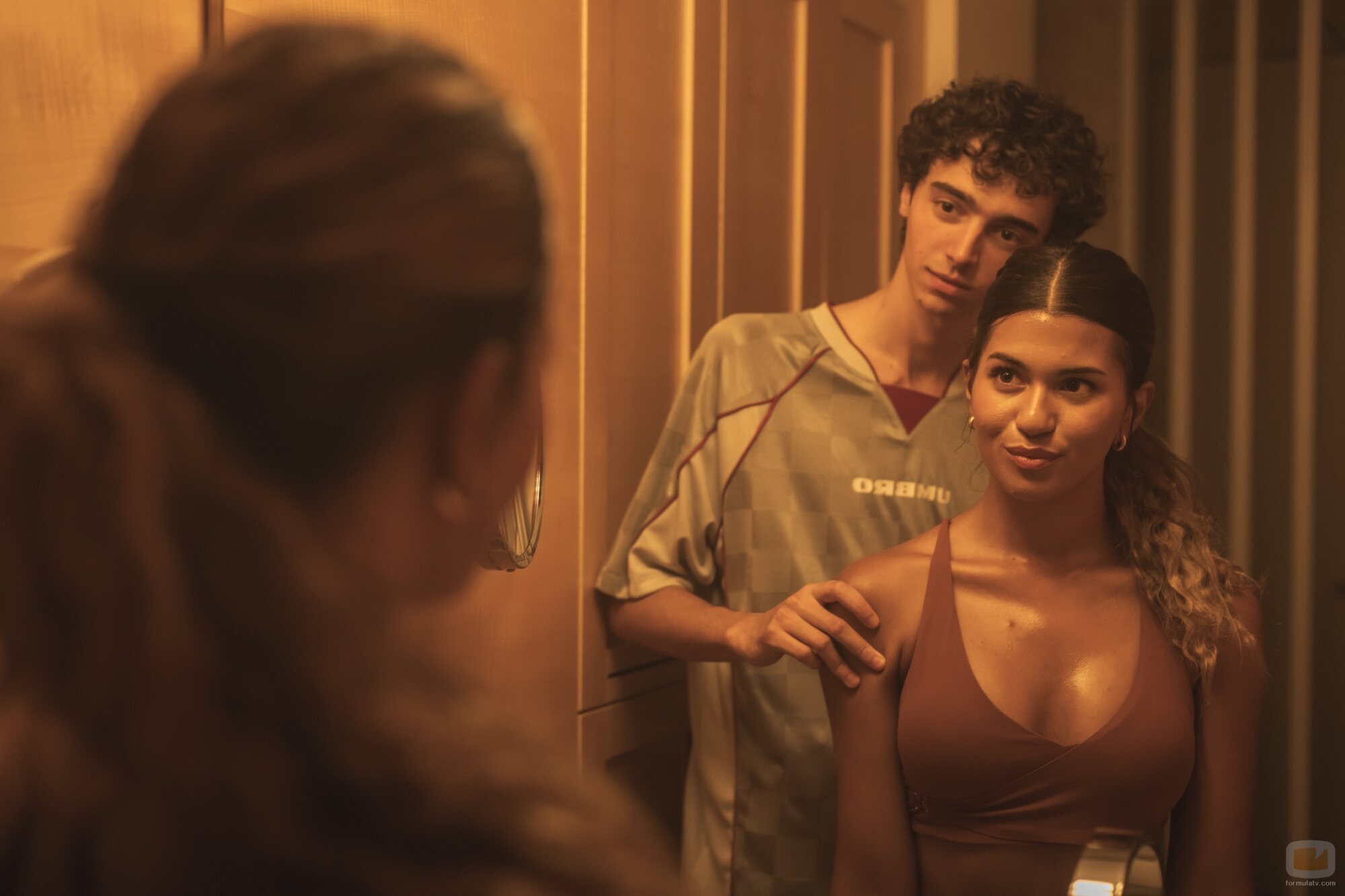 Amanda Palomino en el 1x04 de 'Oasis'