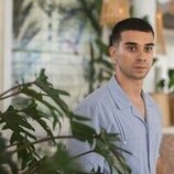 Alex Mola en el 1x04 de 'Oasis'
