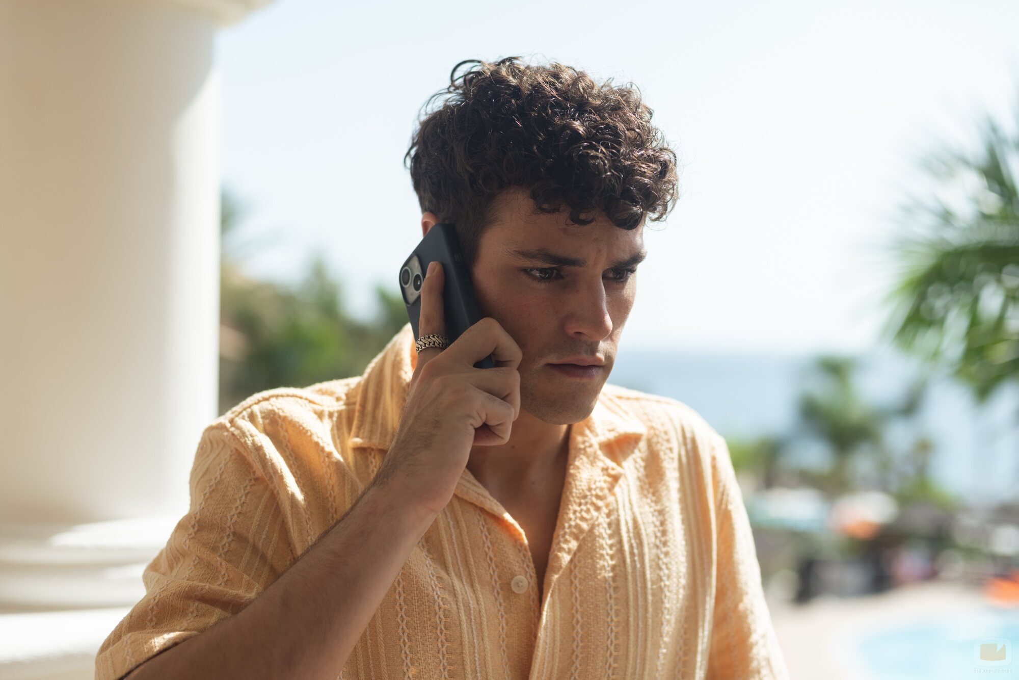 Tomy Aguilera en 'Episodio #1.6' de 'Oasis'