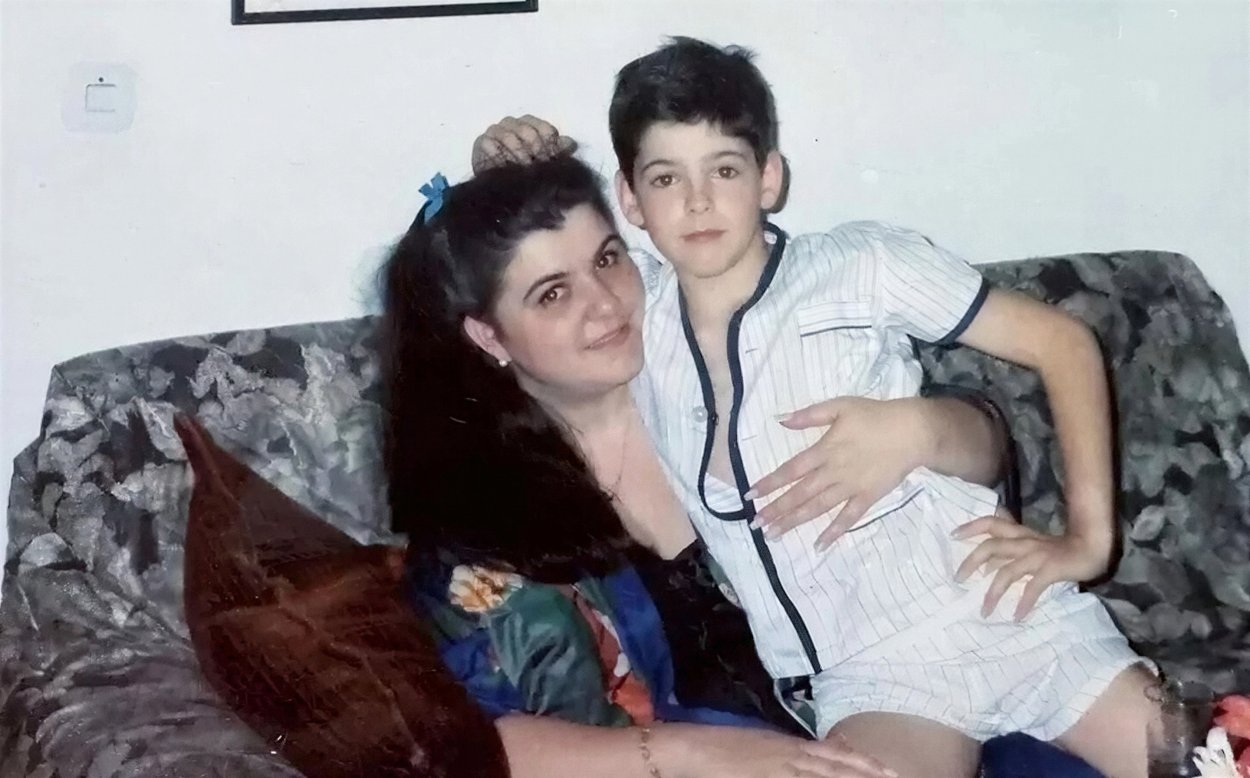 Muere Cristina Blanco, futuróloga y madre de Miguel Ángel Muñoz, a los 61 años