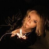Anya Taylor-Joy en 1x01 'Sin atajos' de 'Lucky'